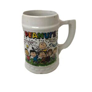 Knott’s Berry Farm Peanuts Celebrating Charlie Brown Snoopy‎ Ceramic Mug 5 1/2"